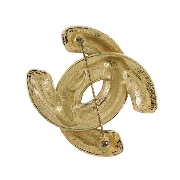 Pre Loved Chanel Matelasse Women Gold Brooches - Picture 2 of 8